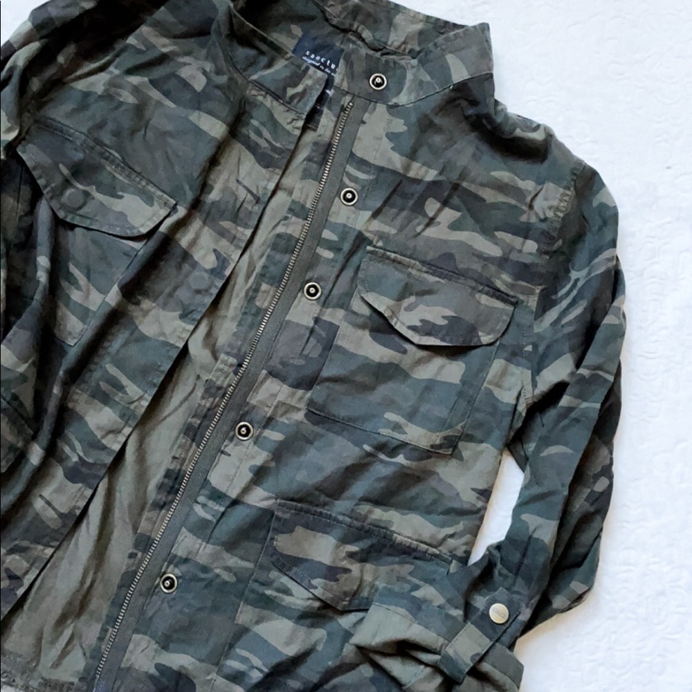 Sanctuary Camo Fringe Hem Zip Up Jacket - Picture 6 of 8